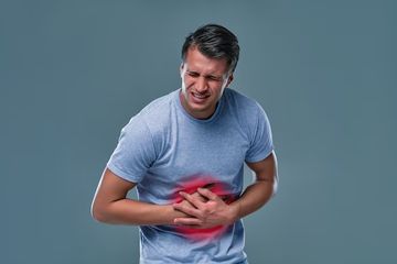 Refluks asam lambung dipengaruhi oleh faktor pemicu mulai dari makanan hingga kondisi medis.