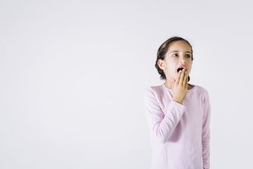 cara menghilangkan bau mulut anak