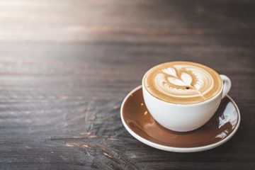 bahaya minum kopi susu