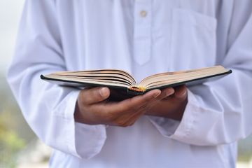 Pengertian al-Kulliyatul al-Khamsah dan Macam-macamnya
