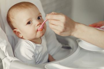 Pantangan makanan untuk anak stunting karena tidak bisa memenuhi kebutuhan gizi anak.
