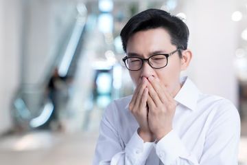 Titik pijat hidung tersumbat menghilangkan ketidaknyamanan.