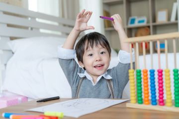 Mengoptimalkan imunitas anak dengan asupan nutrisi.