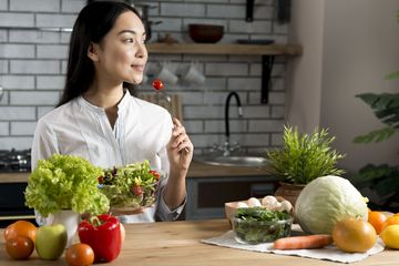 Inilah makanan penurun asam urat yang bisa dikonsumsi secara rutin