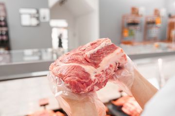 bahaya terlalu banyak mengonsumsi daging sapi