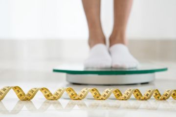 Menghitung berat badan ideal pria dan wanita