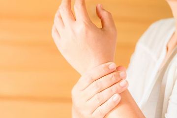 Jangan Anggap Sepele Kalau Mati Rasa di Tangan, Ternyata Jadi Salah Satu Gejala Stroke Ringan