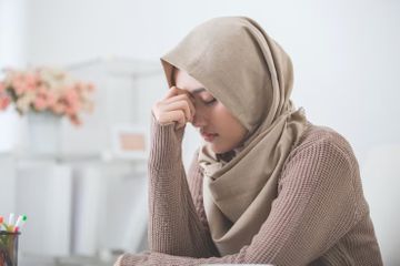 Perasaan Terlalu Khawatir Bisa Berbahaya, Ini Cara Mengatasinya