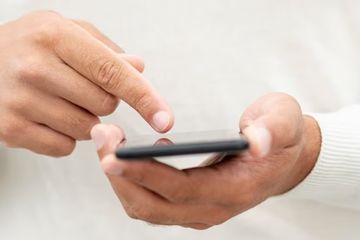 Moms bisa simak daftar berikut untuk pinjol resmi OJK yang masuk BI Checking. Jangan sampai terlewat!