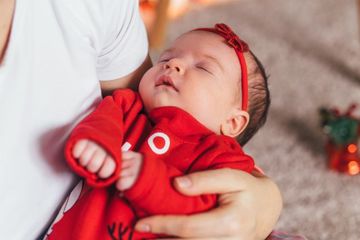 Nama bayi perempuan 2 kata lahir di bulan Agustus