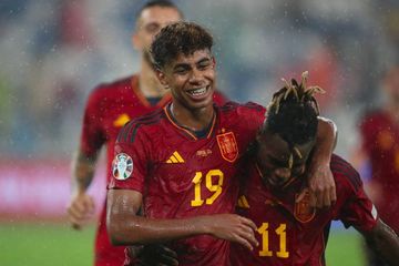 Bocil Ajaib Barcelona Dibayar untuk Khianati Spanyol? Ini Faktanya ...