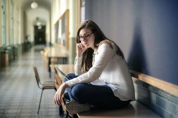 Benarkah Orang Introvert Rentan Depresi, Mitos atau Fakta? Ini Penjelasannya