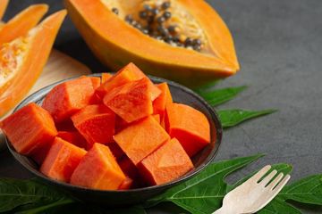 Jangan Lagi Direbus Biar Rasanya Hilang, Ternyata Makan Daun Pepaya Pahit Justru Punya Segudang Manfaat untuk Kesehatan