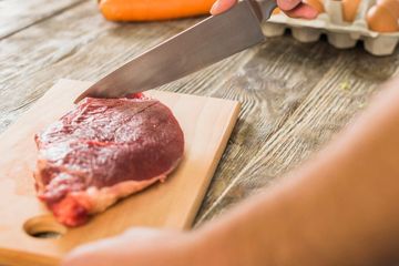 Makan Enak Tapi Tetap Sehat, Begini Cara Memasak Daging Agar Tidak Kolesterol
