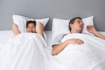 4 Titik Pijat Ajaib, Solusi Alami Mengurangi Ngorok yang Mengganggu