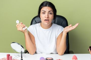 Tips make up untuk kulit berjerawat