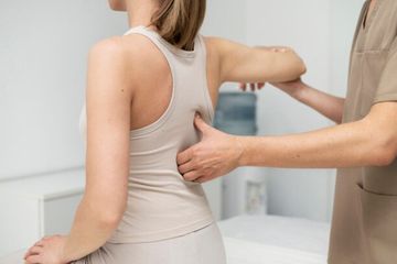 Titik Pijat untuk Meredakan Asam Lambung Naik yang Aman dan Ampuh