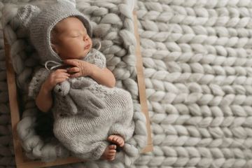 Rangkaian Nama Bayi Laki-laki Nuansa Islami Punya Arti Senang dan ...