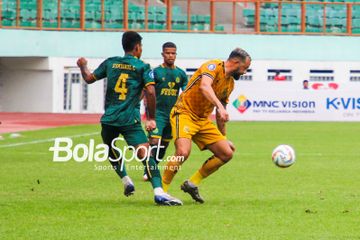 Suasana Pertandingan Persikabo 1973 vs Bhayangkara FC di stadion Wibawa Mukti, Cikarang. Minggu (3/11/2023) sore.