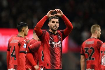 Takut Bek-Bek Bocil Bikin AC Milan Kalah, Alasan Stefano Pioli ...