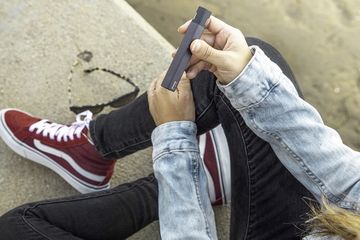 WHO: Pengguna Terbanyak Rokok Elektronik Adalah Remaja 13 Hingga 15 Tahun