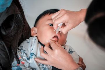 SUB-PIN Polio dilakukan menggunakan vaksin oral.