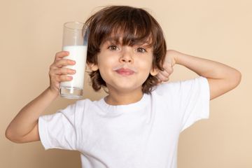 Tips agar anak mau minum susu.