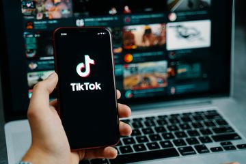 Cara Mudah Unduh Video TikTok HD Tanpa Watermark Pakai Snaptik - Info  Komputer