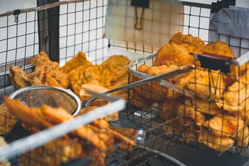 Masih Makan Gorengan Walau Tahu Kolesterol Tinggi, Apa Risikonya?