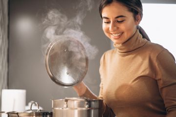 Mitos atau Fakta, Makan Makanan Panas Dapat Memicu Terjadinya Kanker?