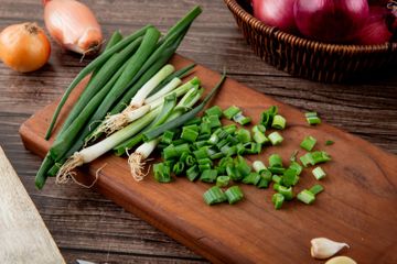 Manfaat daun bawang untuk kesehatan