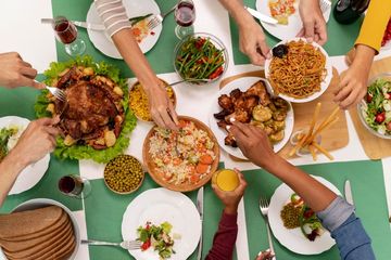Membuat momen berbuka puasa bersama keluarga menjadi lebih berkesan.