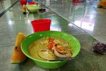 Bubur india di Masjid Jami Pakojan Semarang.