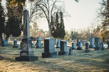 Mitos ibu hamil ziarah ke makam