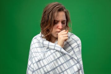 Terserang Flu dan Demam saat Puasa, Amankah Jika Terus Berpuasa?