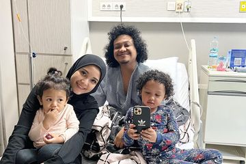 Babe Cabita Momong Kedua Anaknya Sebelum Meninggal Dunia