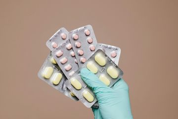 Beredar Unggahan Obat Sakit Kepala yang Efek Sampingnya Anemia Aplastik, Berbahayakah?