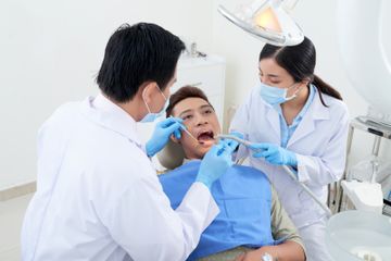 Ingin Tambal Gigi? Ini Daftar Lengkap Klinik di Surabaya dan Biayanya