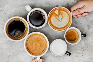 Jangan Dijadikan Kebiasaan, Ini 4 Potensi Bahaya Minum Kopi Saat Haid