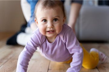 Cara Mengatasi Bayi Cegukan Saat Tidur