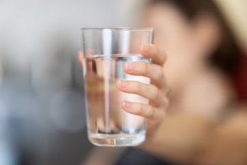 Tips Hidrasi Bagi Pekerja Kantoran Saat Suhu Panas Melanda Agar Kesehatan Terjaga