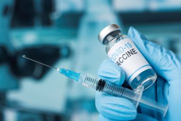 Permohonan penarikan vaksin AstraZeneca sudah dilakukan sejak Maret.