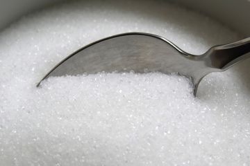 Pengaruh Kelebihan Gula dari Minuman Berpemanis dan Kekurangan Gula Terhadap Prevalensi Stunting