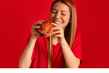 Simak 6 Efek Makan Makanan Pedas Berlebihan, Bisa Sebabkan Insomnia