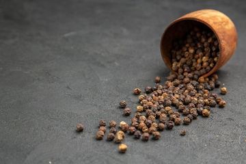 Kelihatannya Sederhana, Siapa Sangka Air Rendaman Lada Hitam Punya Segudang Manfaat