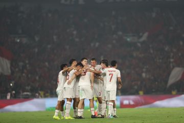 Pemain timnas Indonesia merayakan gol Thom Haye ke gawang timnas Filipina pada putaran kedua Kualifikasi Piala Dunia 2026 Zona Asia.