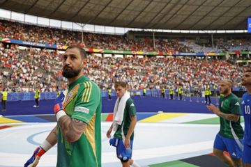 EURO 2024 - Dipermalukan Swiss, Timnas Italia Tak Dimaafkan Suporter Sendiri - Semua Halaman - Bolasport | Arenanews-1