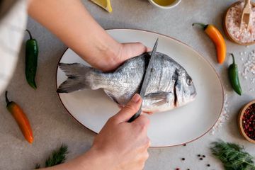 Cara makan ikan yang aman untuk penderita asam urat