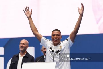 Bukan Kylian Mbappe, Gelandang Pendulang Kritik Ternyata Jadi Pemain dengan Gaji Tertinggi di Eropa - Semua Halaman - Bolasport | Arenanews-1