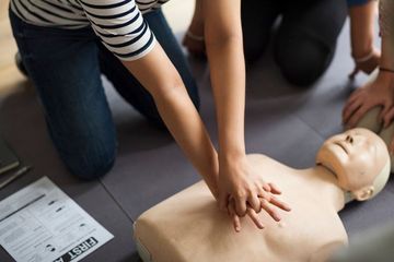 Langkah-langkah prosedur CPR